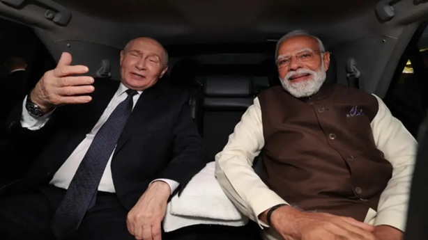 Modi-Putin Viral Car Pic Rattles US? Democrat Flashes Photograph In House To Mock Trump